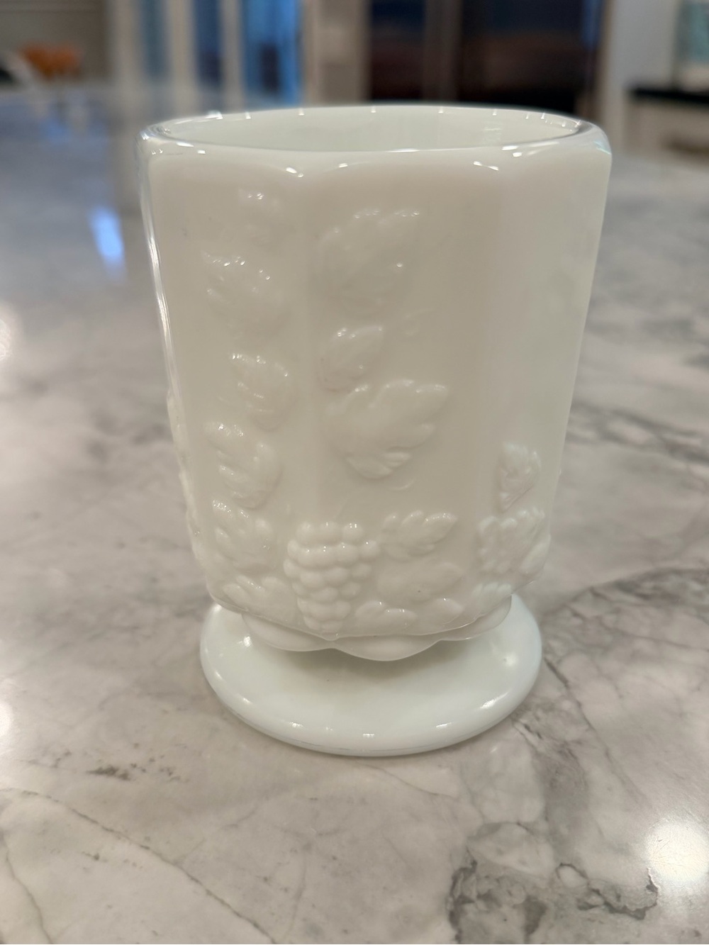Vintage Westmoreland Milk Glass Paneled Grape Creamer & Tumbler – Matching Set - Picture 4 of 7
